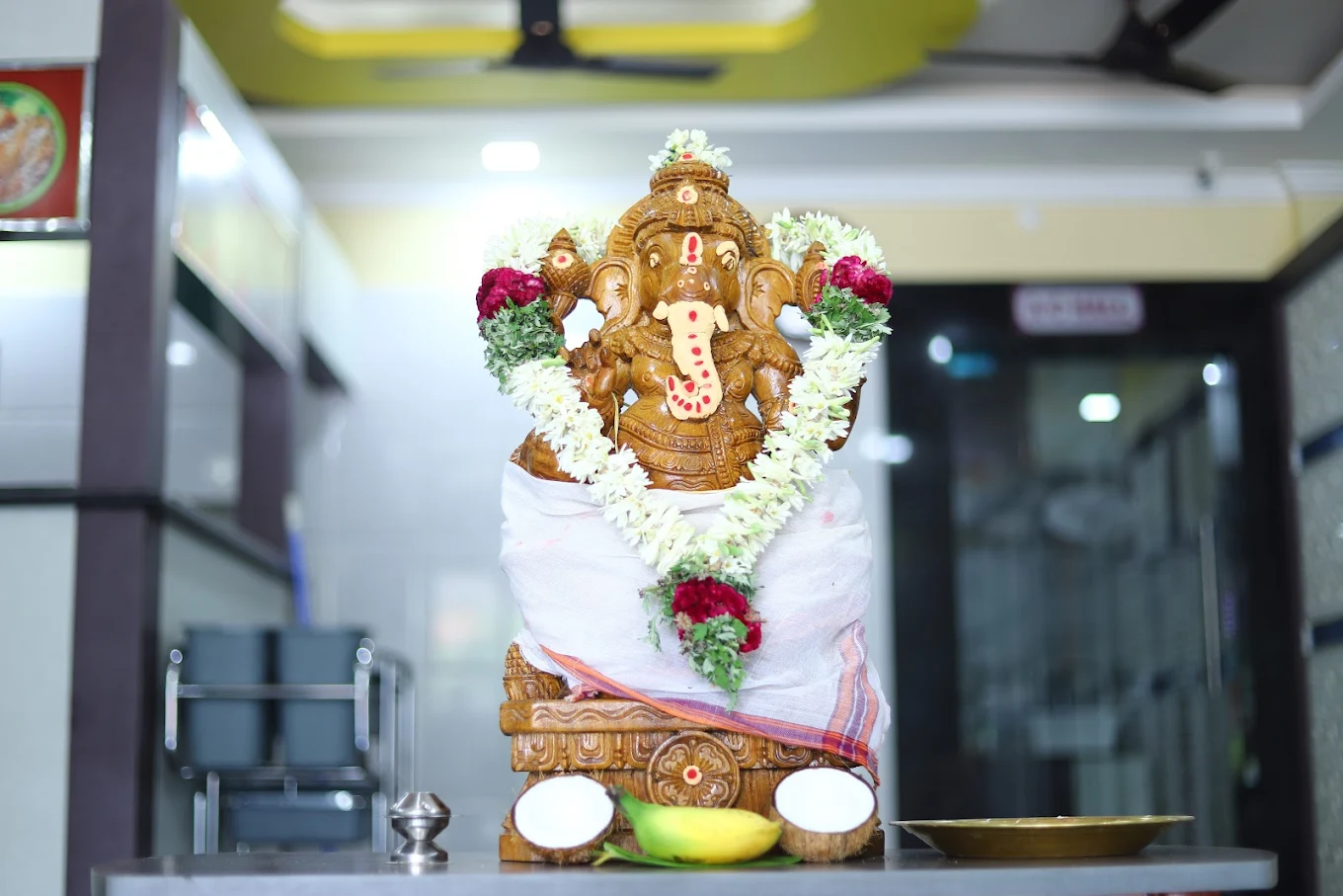 Hotel VKM luxury suite room Cuddalore